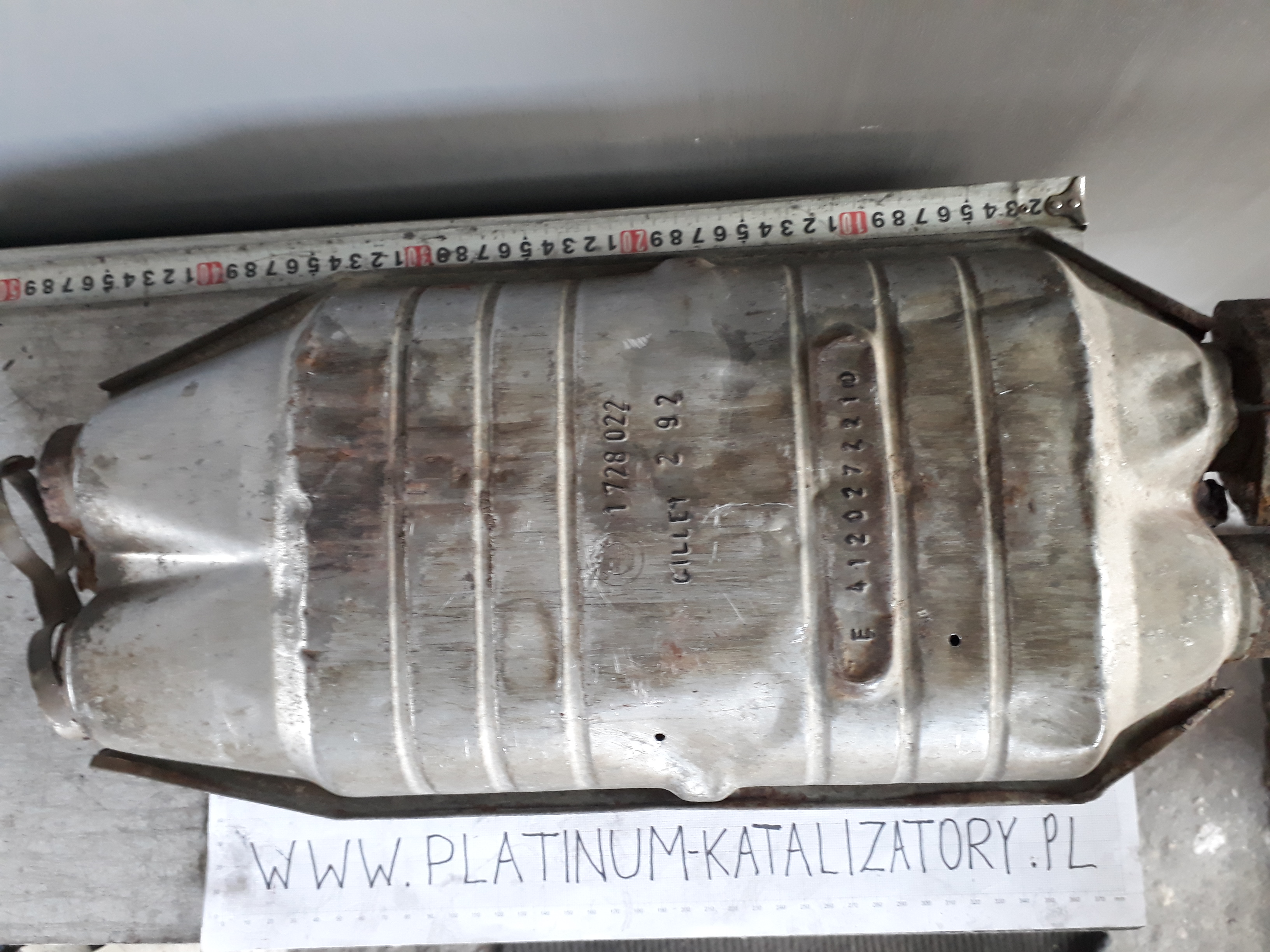 Katalizator 1728022