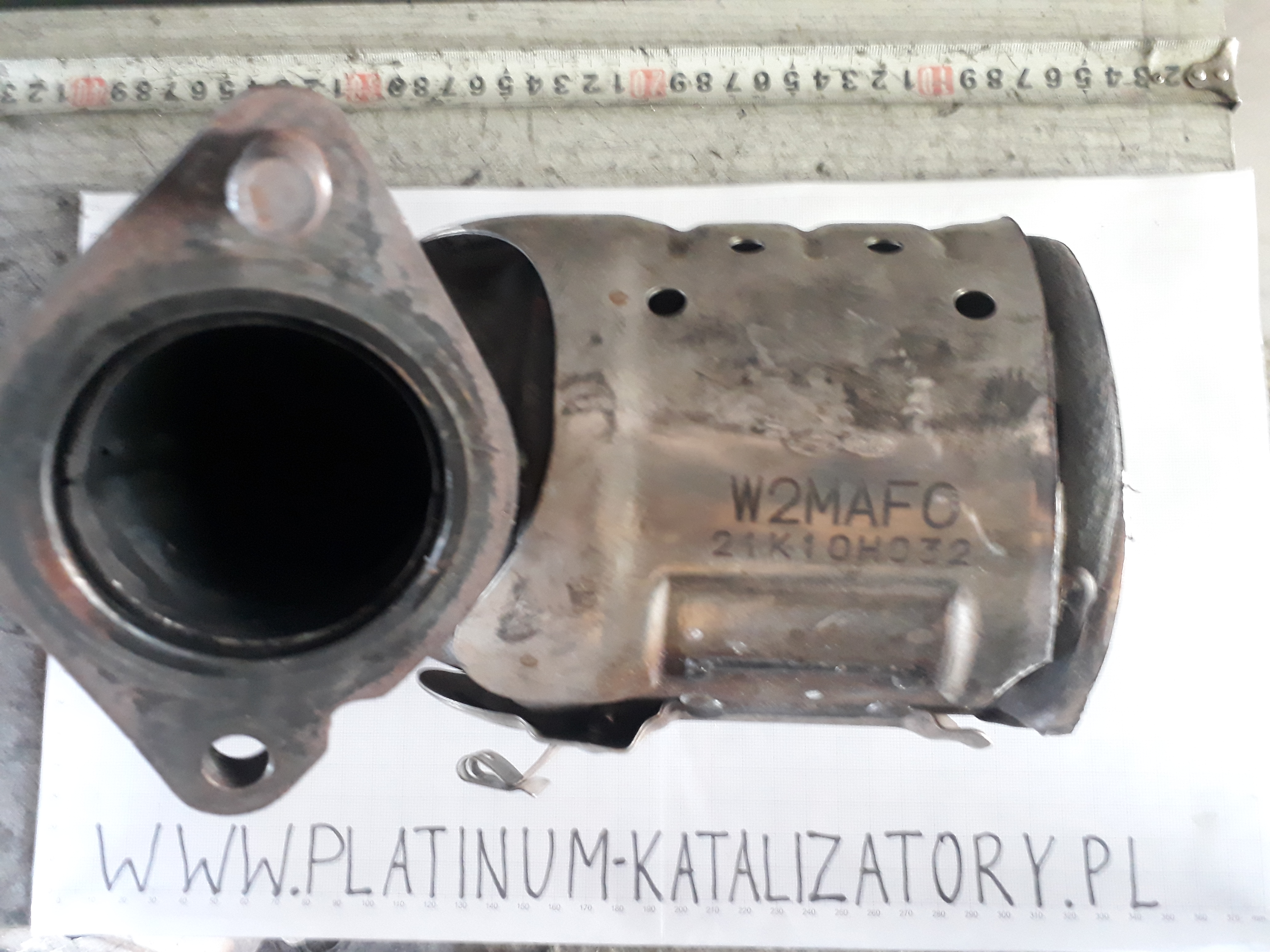 Katalizator W2MAF0