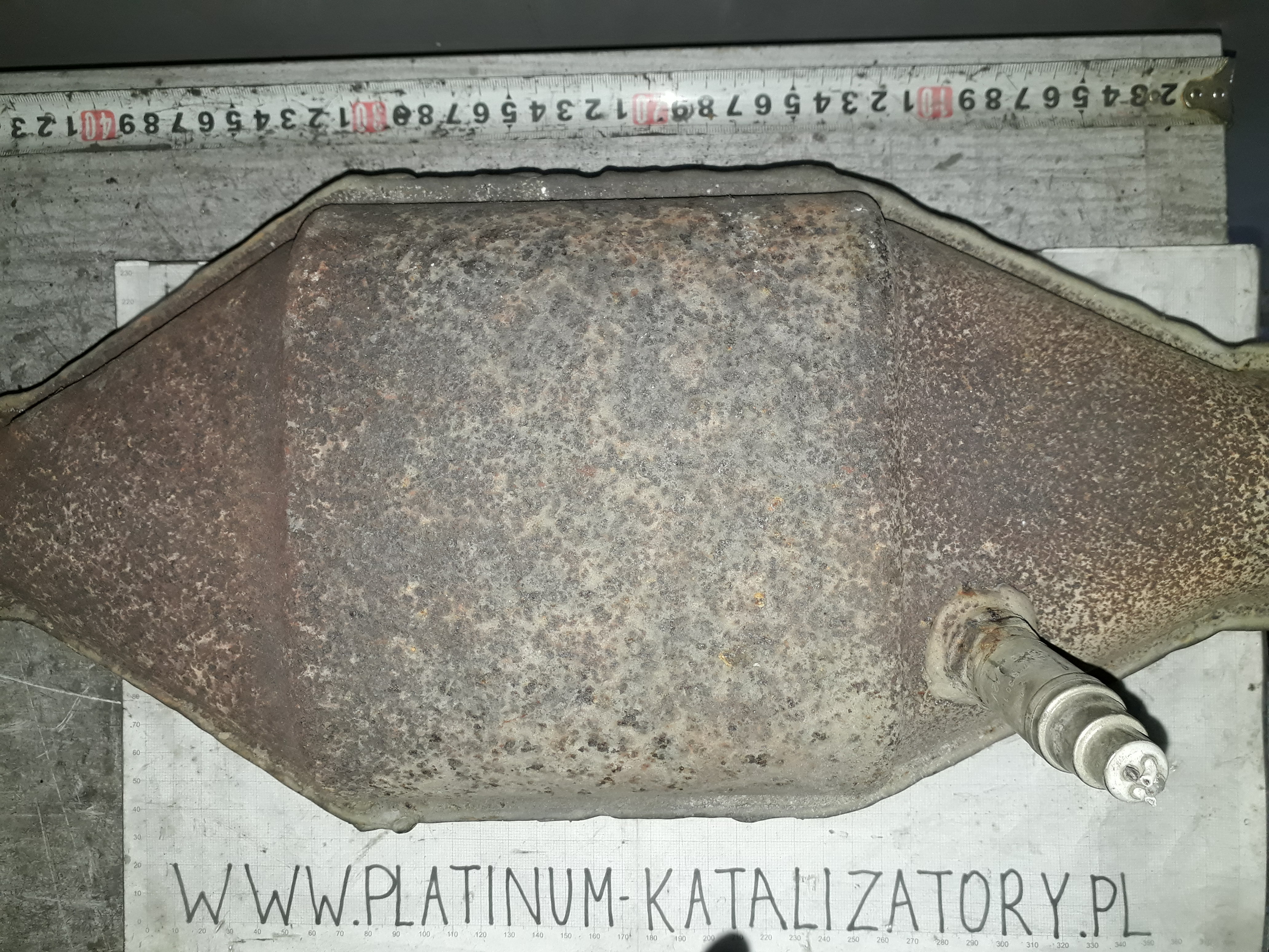 Katalizator K058