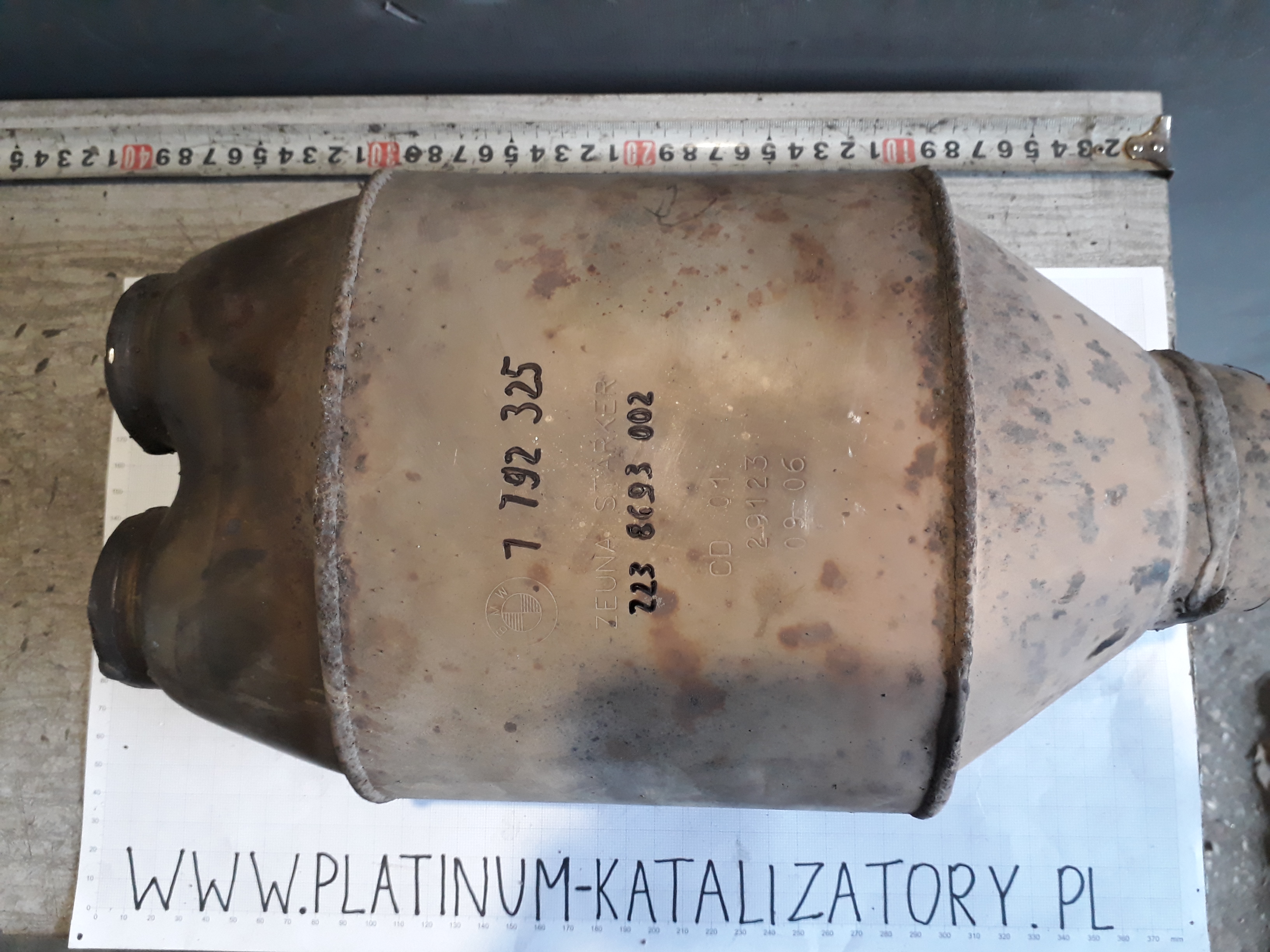 Katalizator 7792325 2238693002