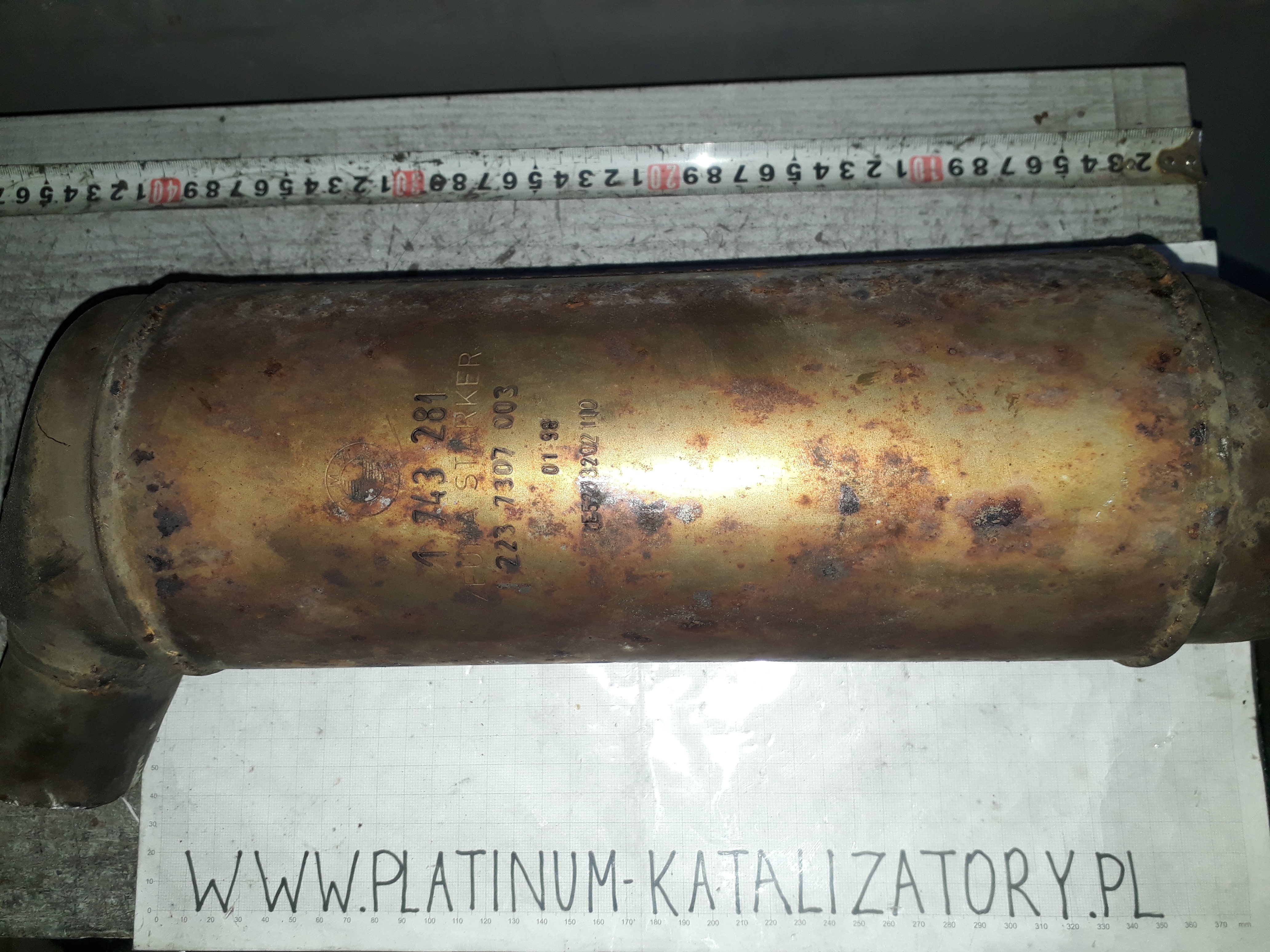 Katalizator 1743281