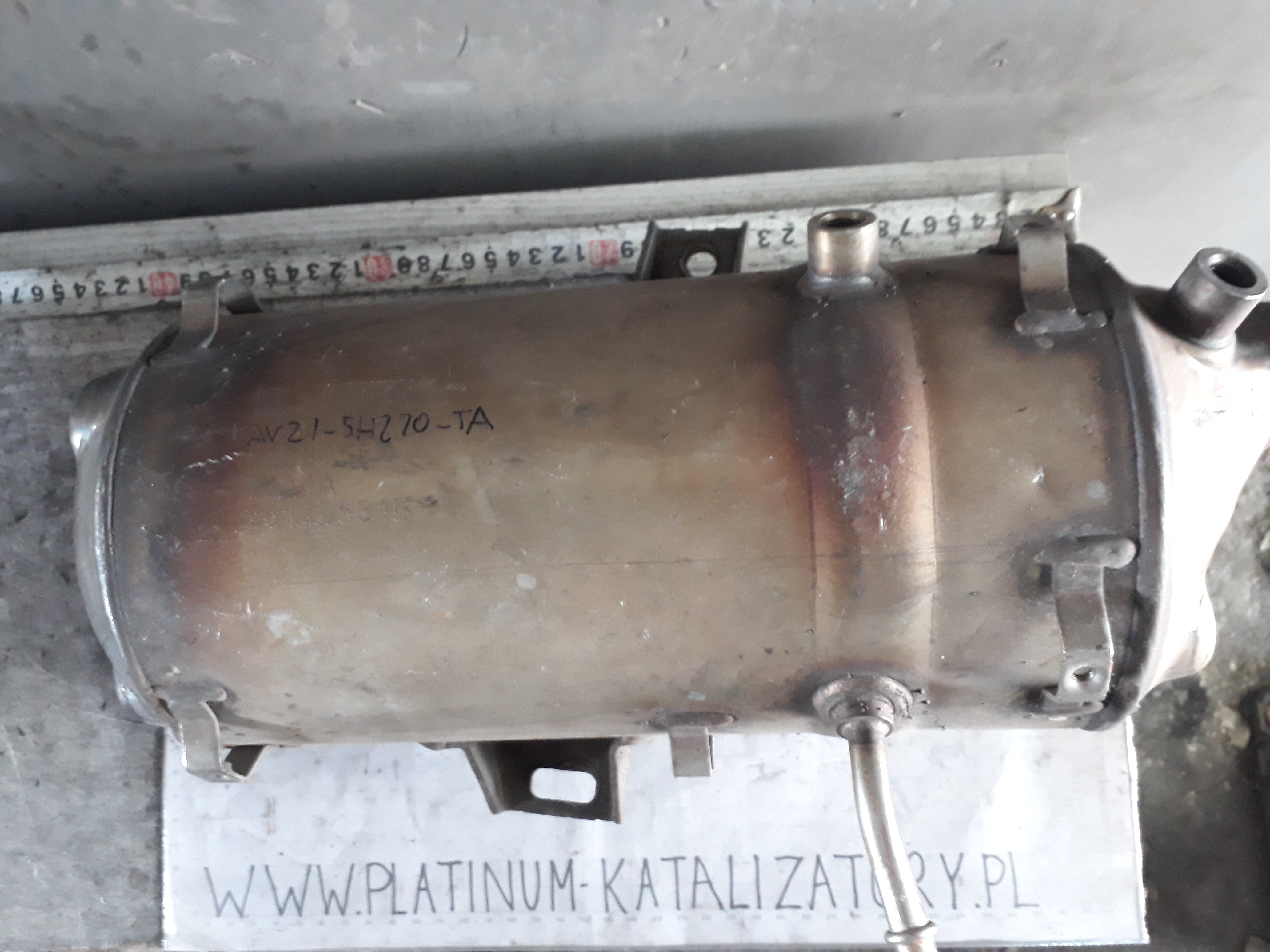 Katalizator AV61-5H270-TA dpf