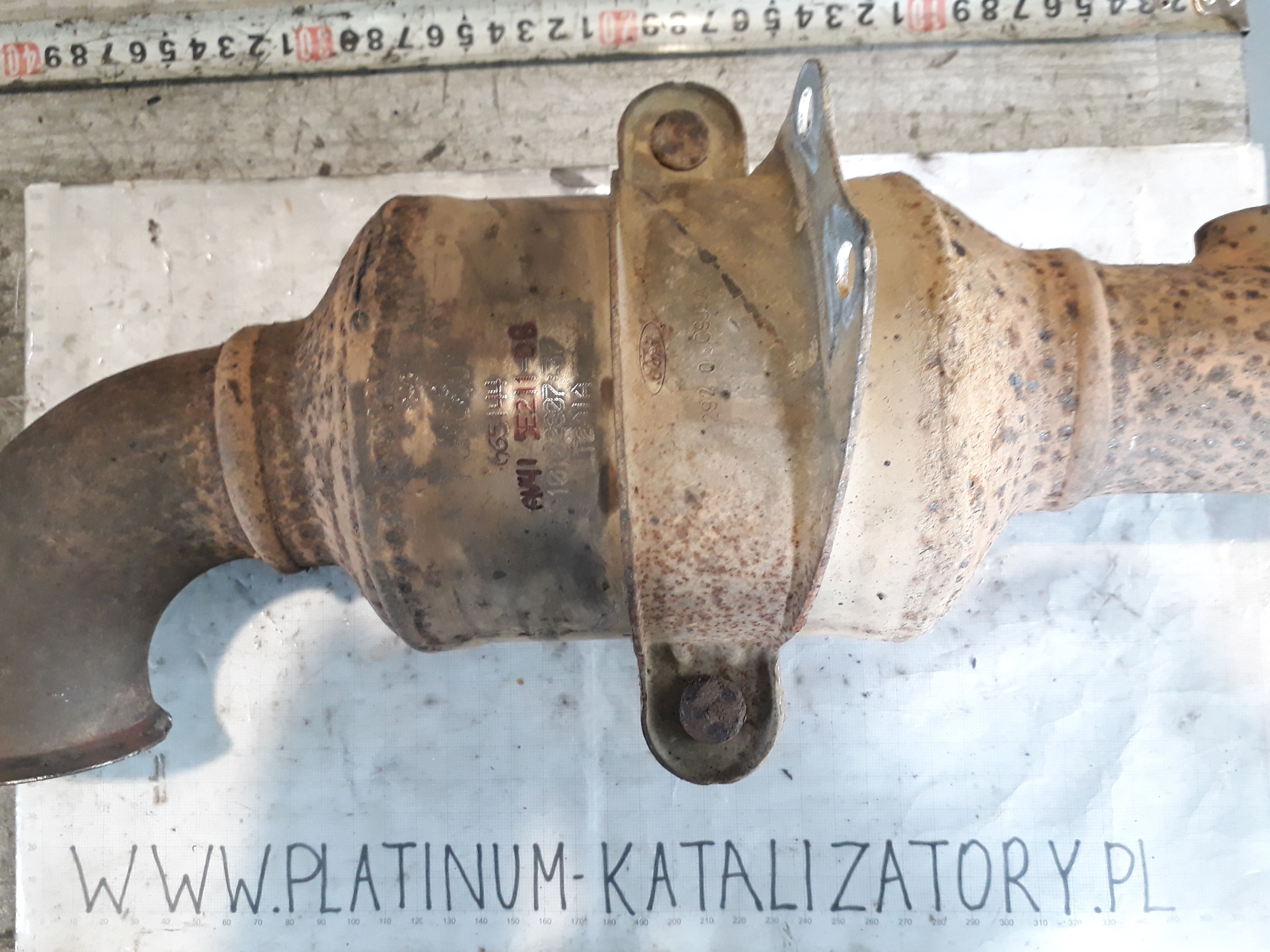 Katalizator AV41-5E211-DB