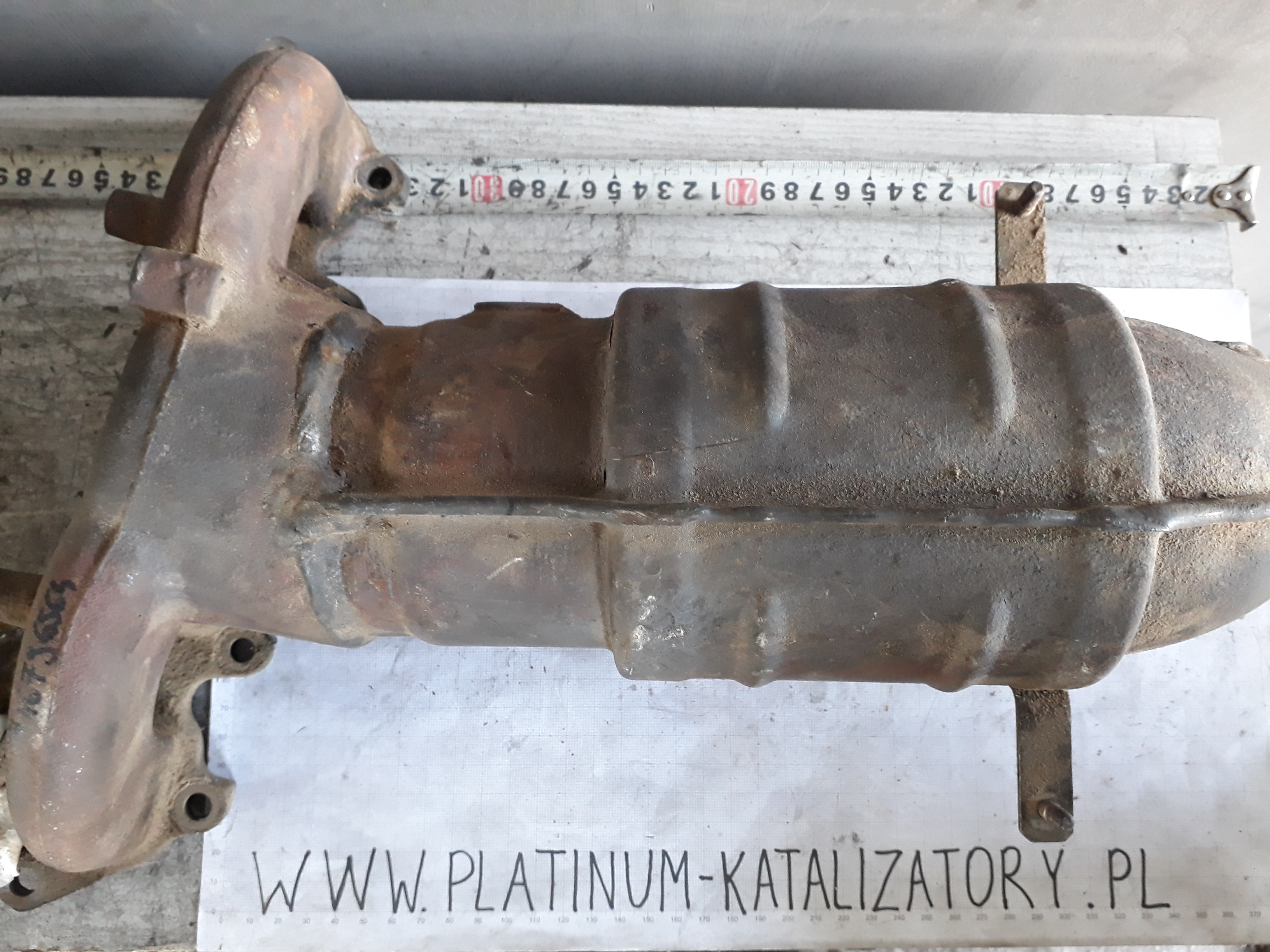 Katalizator 46796564