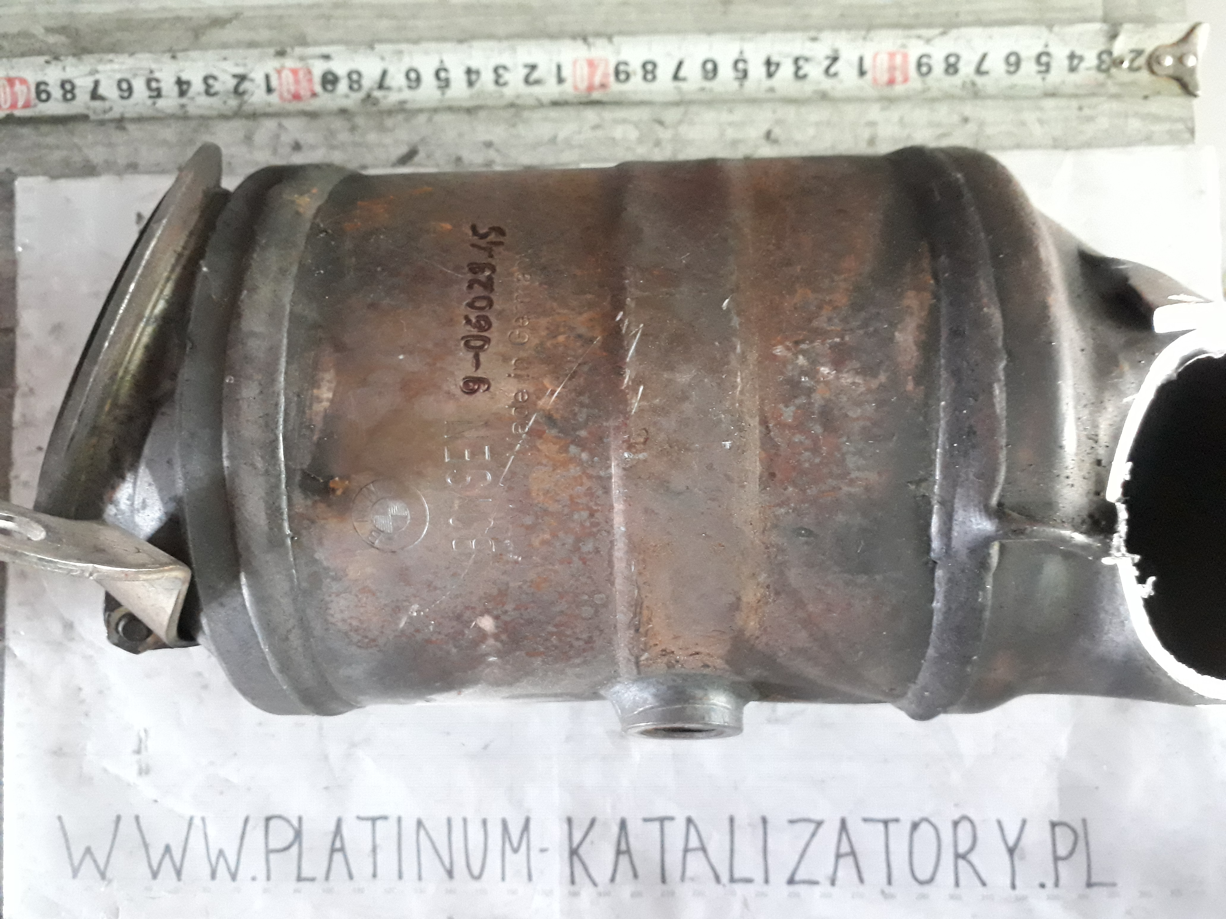 Katalizator 9-0602945