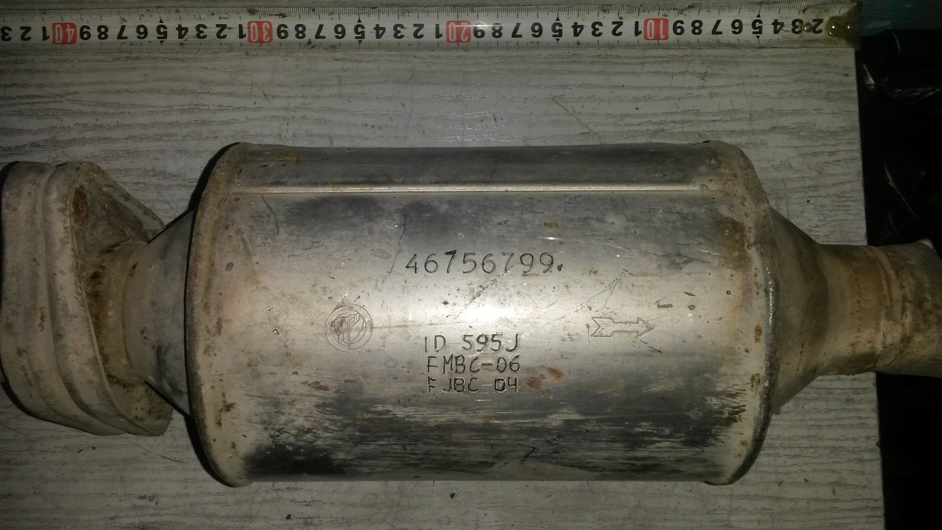 Katalizator 46823536