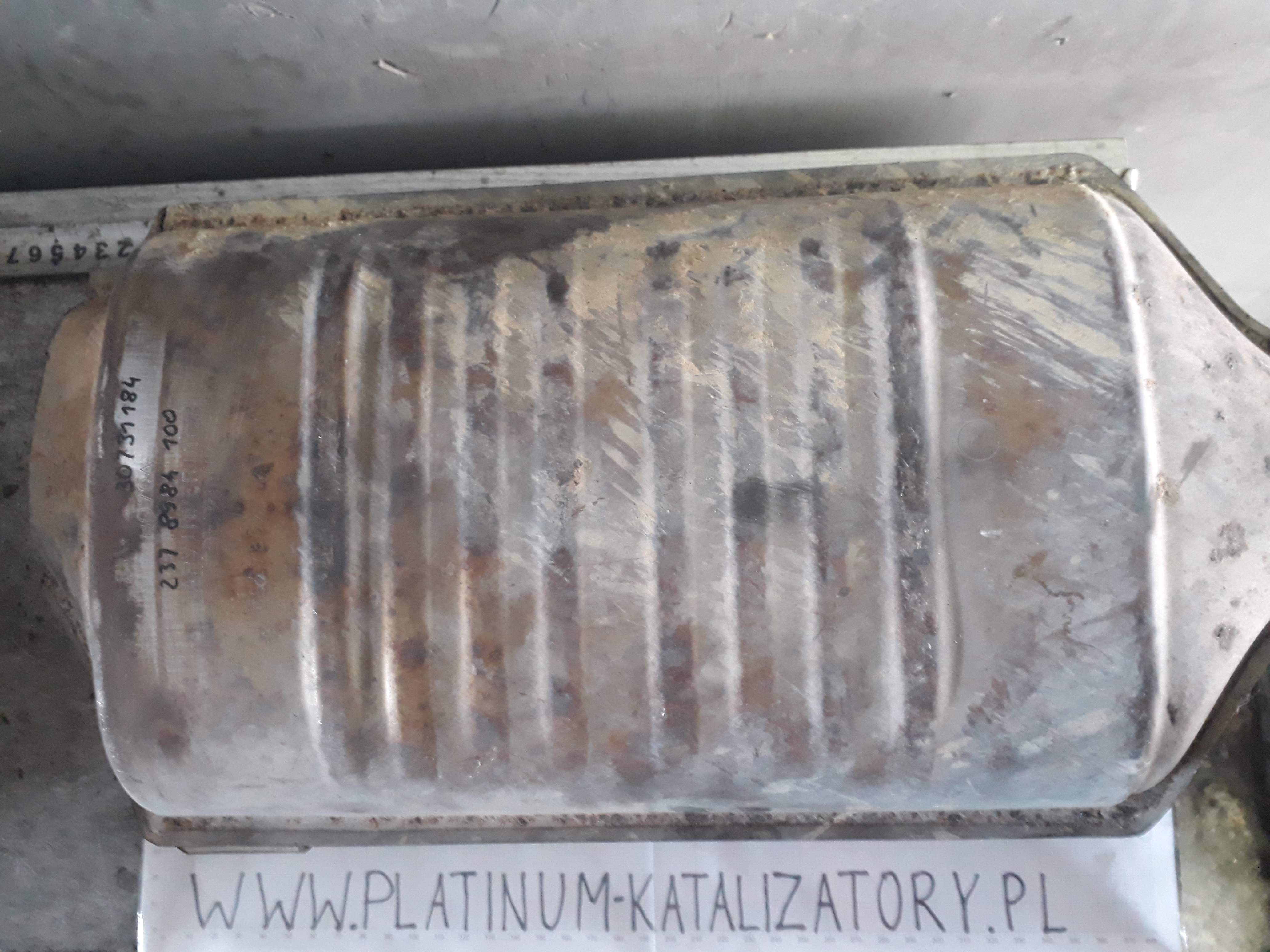 Katalizator 30731184 2378984100