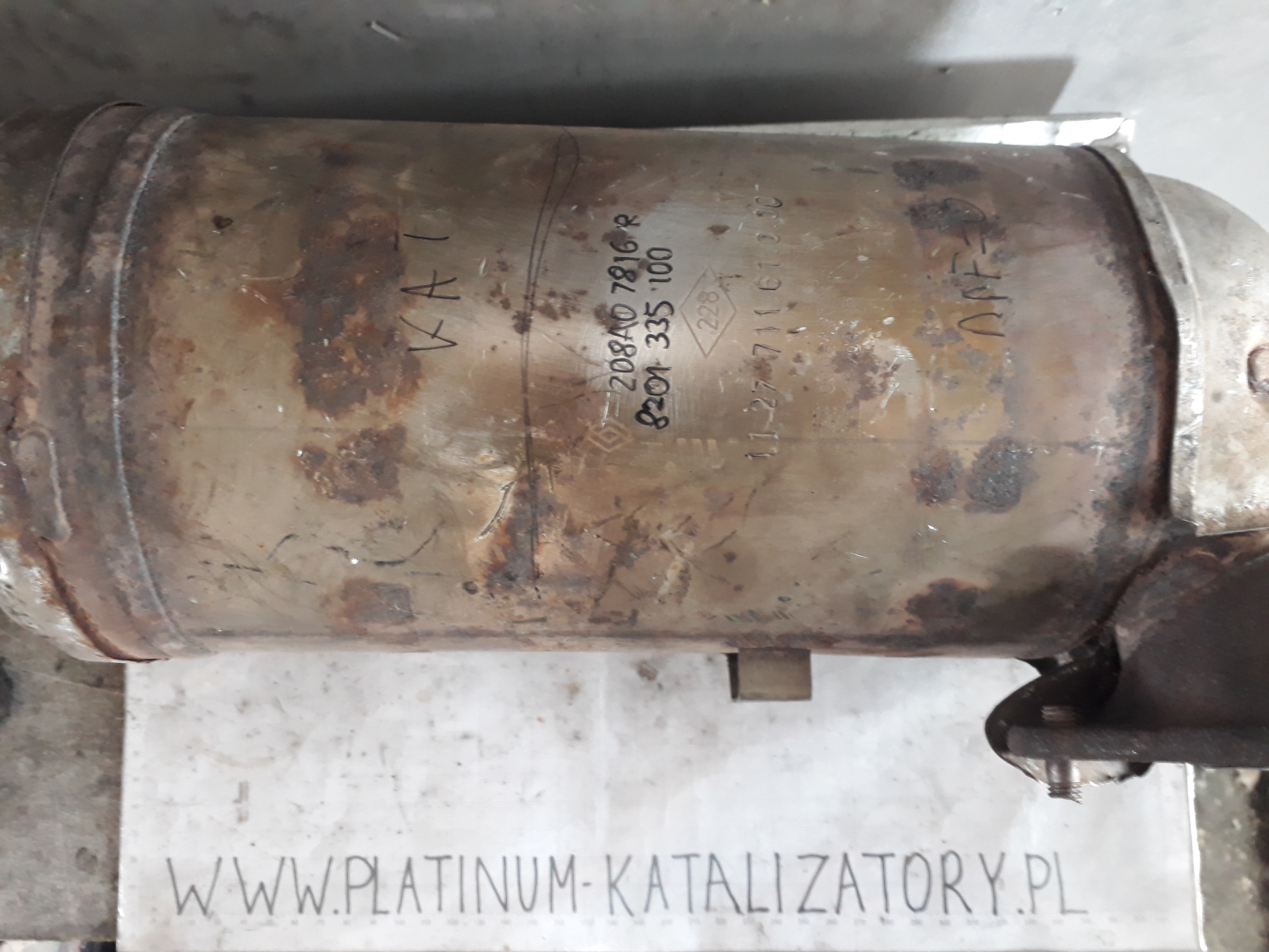 Katalizator 208A07816R 8201335100 Kat