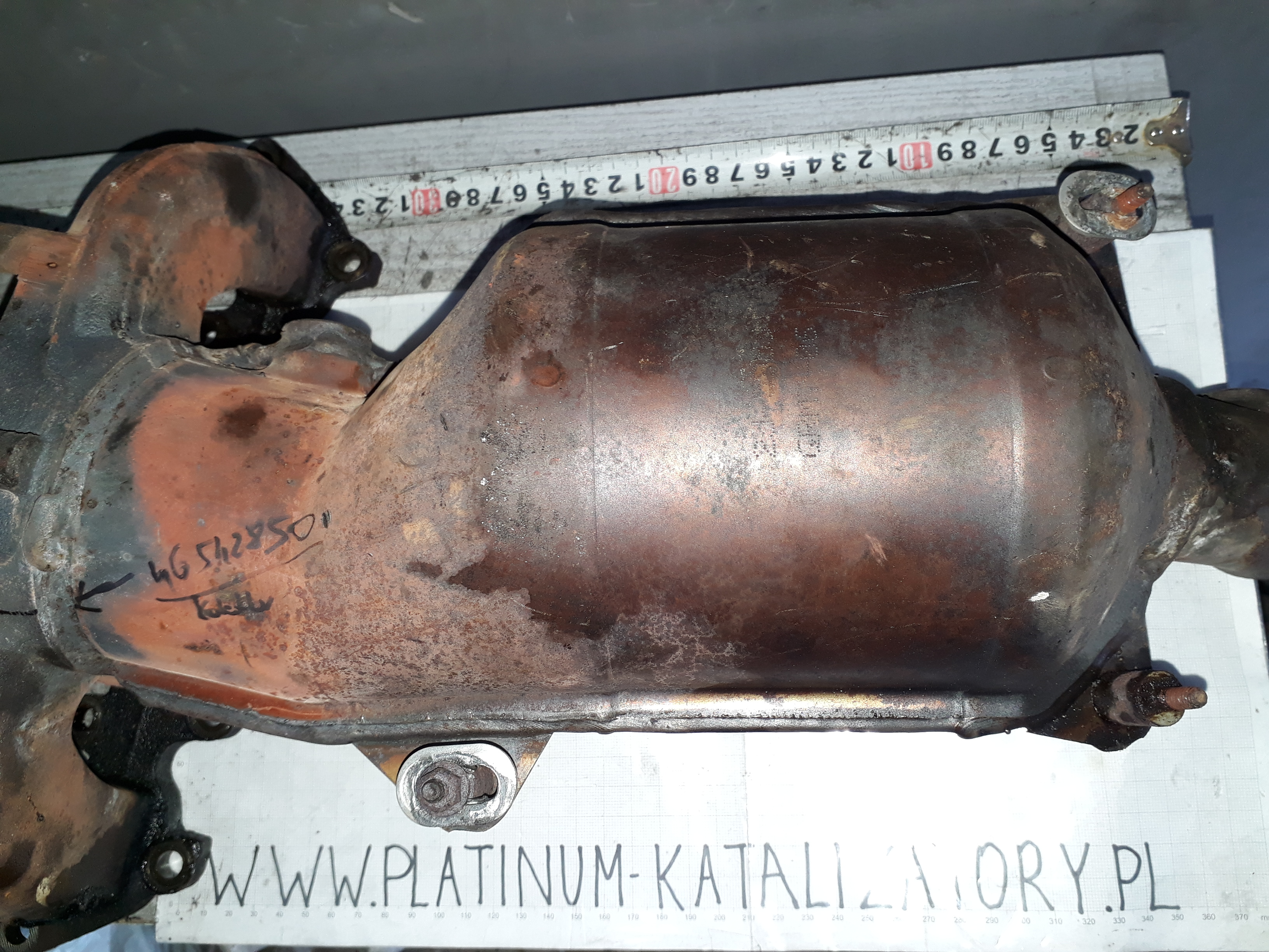 Katalizator 46542850