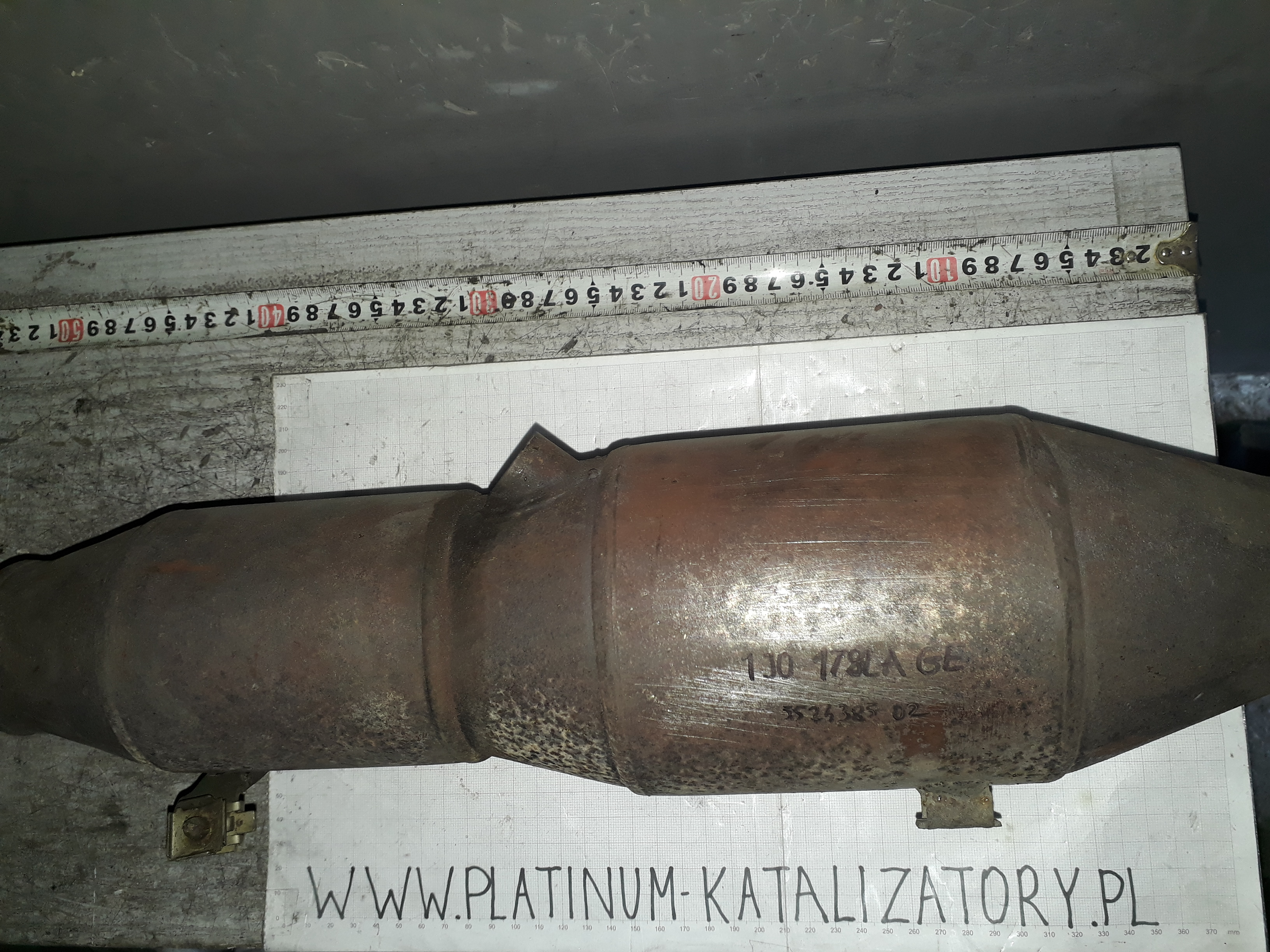 Katalizator 1J0178 LAGE metal
